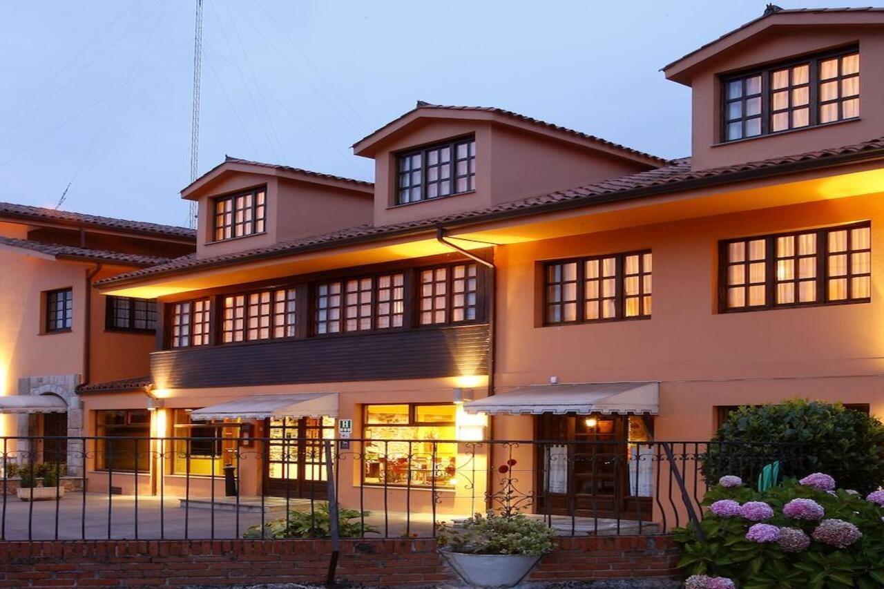 Hotel Marques De La Moral Навесес Экстерьер фото